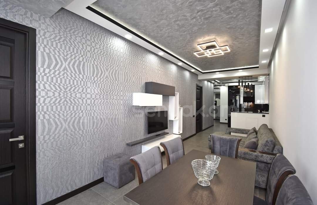 3 Սենյականոց Բնակարան Նորակառույցում, 80քմ, 7/10 հարկ, Դիզայներական Վերանորոգված