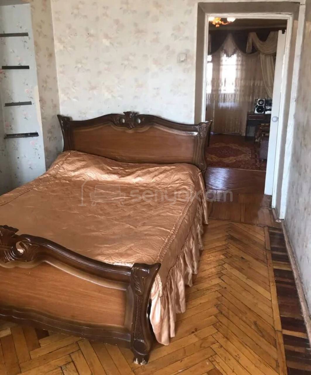 2 Սենյականոց Բնակարան Քարե Շենքում, 60քմ, 4/4 հարկ, Պետական Վիճակում, Կահավորված