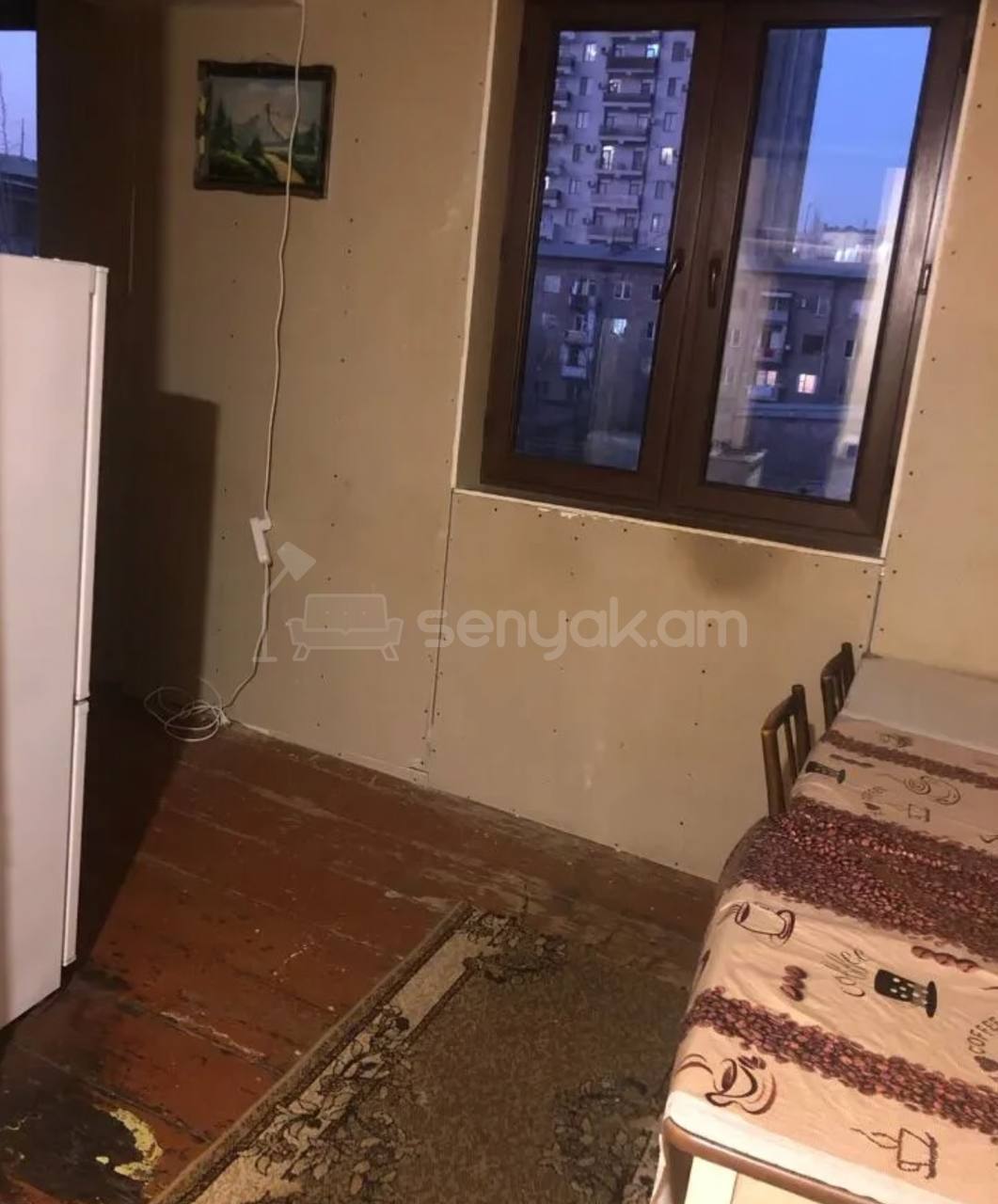 2 Սենյականոց Բնակարան Քարե Շենքում, 60քմ, 4/4 հարկ, Պետական Վիճակում, Կահավորված