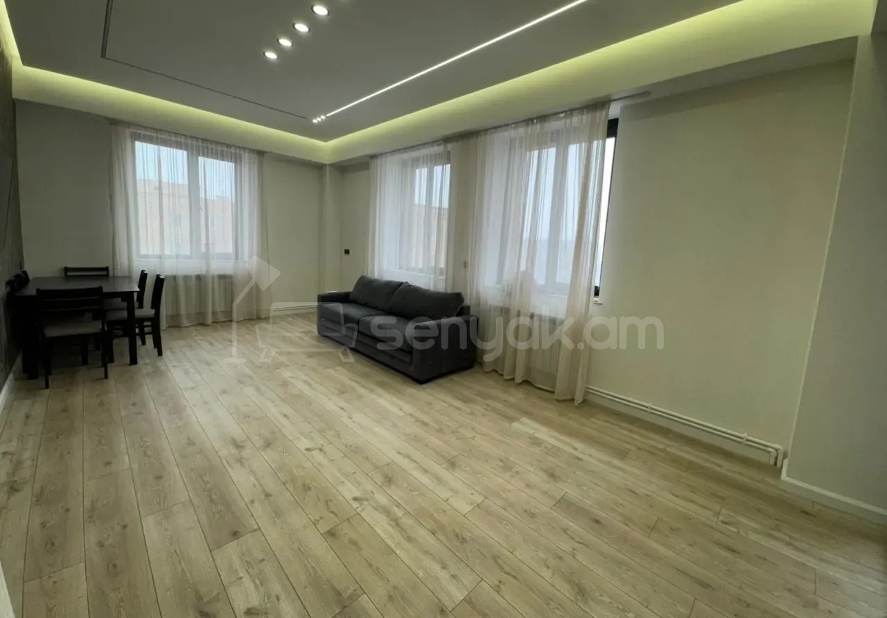 2 Սենյականոց Բնակարան Նորակառույցում, 65քմ, 12/12 հարկ, Կապիտալ Վերանորոգված, Կահավորված, Արևկող