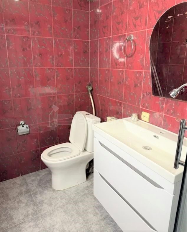 3 Սենյականոց Բնակարան, 76քմ, 5/14 հարկ, Կապիտալ Վերանորոգված, Կահավորված, Արևկող