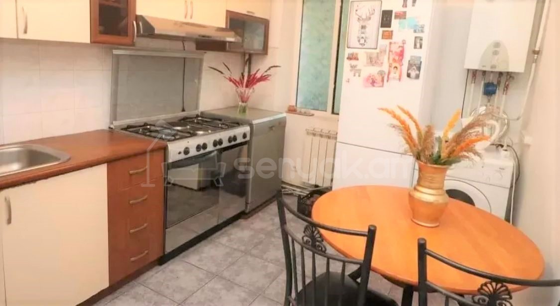 3 Սենյականոց Բնակարան, 76քմ, 5/14 հարկ, Կապիտալ Վերանորոգված, Կահավորված, Արևկող