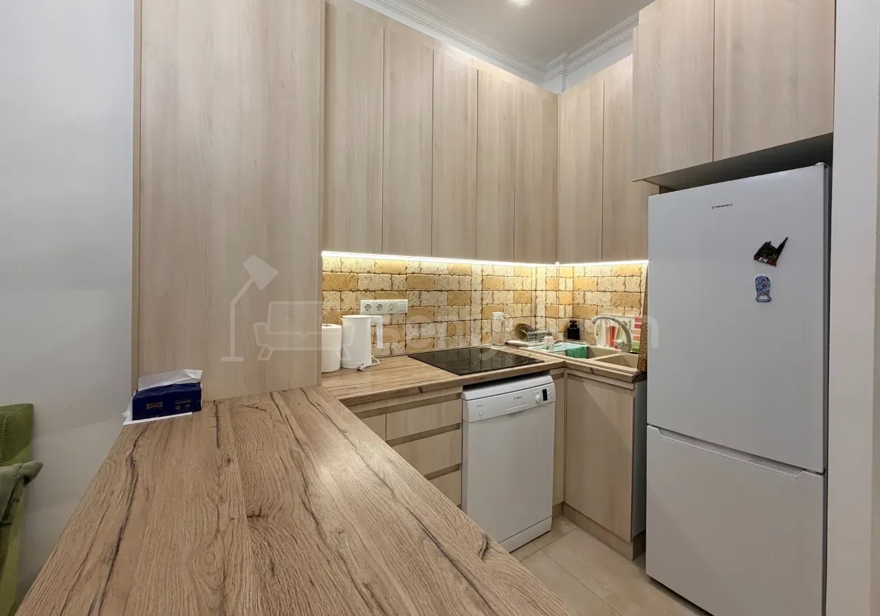 2 Սենյականոց Բնակարան Նորակառույցում, 47քմ, 3/8 հարկ, Կապիտալ Վերանորոգված, Կահավորված, Արևկող