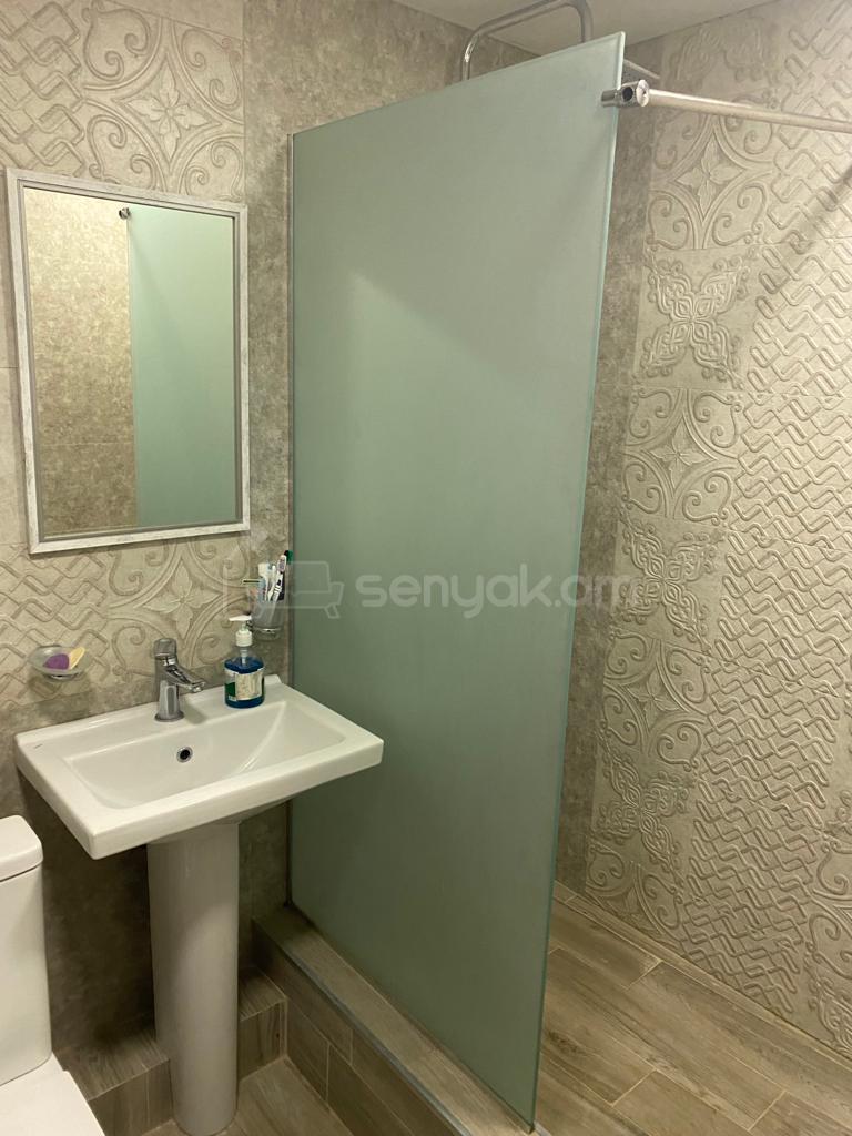 2 Սենյականոց Բնակարան Քարե Շենքում, 60քմ, 3/5 հարկ, Կապիտալ Վերանորոգված, Կահավորված