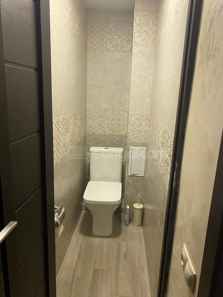 2 Սենյականոց Բնակարան Քարե Շենքում, 60քմ, 3/5 հարկ, Կապիտալ Վերանորոգված, Կահավորված