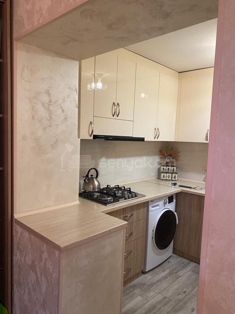 2 Սենյականոց Բնակարան Քարե Շենքում, 60քմ, 3/5 հարկ, Կապիտալ Վերանորոգված, Կահավորված