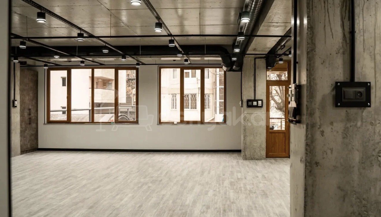 Նորակառույց Օֆիսային Տարածք, 145քմ