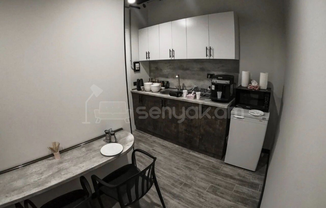 Նորակառույց Օֆիսային Տարածք, 145քմ