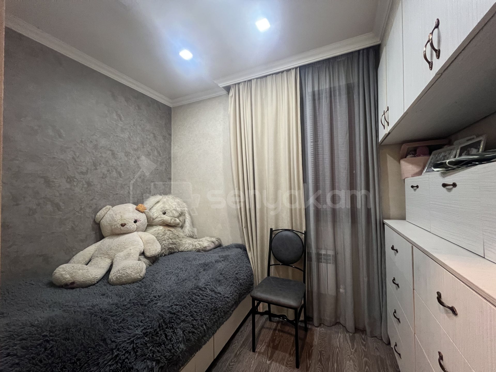 3 Սենյականոց Բնակարան, 46քմ, 2/9 հարկ, Կապիտալ Վերանորոգված