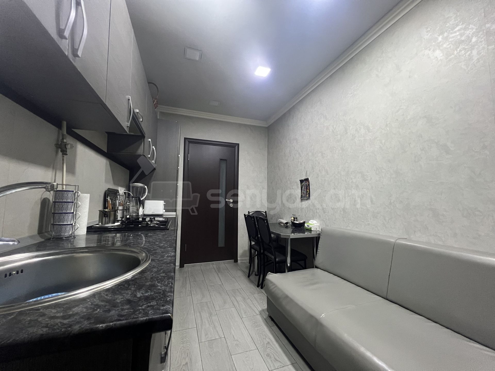 3 Սենյականոց Բնակարան, 46քմ, 2/9 հարկ, Կապիտալ Վերանորոգված