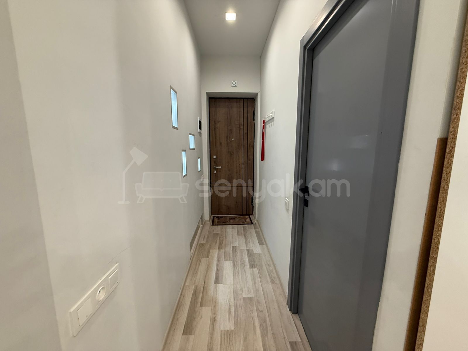 2 Սենյականոց Բնակարան Քարե Շենքում, 50քմ, 2/6 հարկ, Դիզայներական Վերանորոգված, Կահավորված, Արևկող