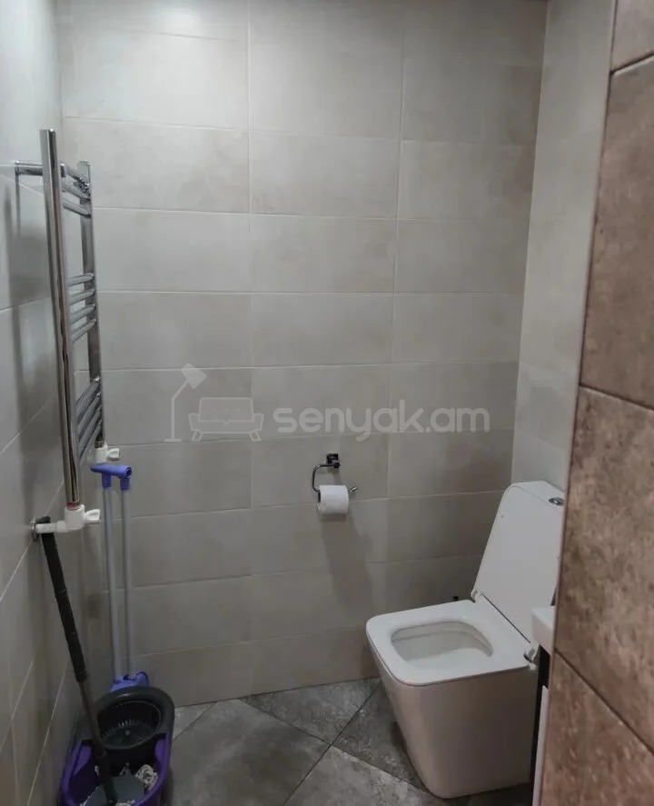 2 Սենյականոց Բնակարան Նորակառույցում, 42քմ, 2/6 հարկ, Կապիտալ Վերանորոգված