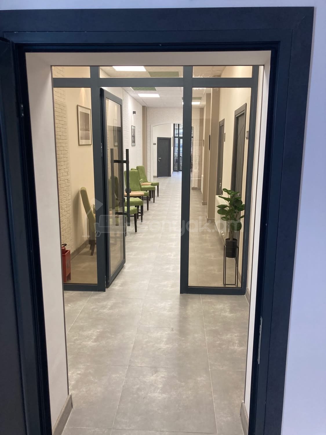 Օֆիսային Տարածք, 220քմ