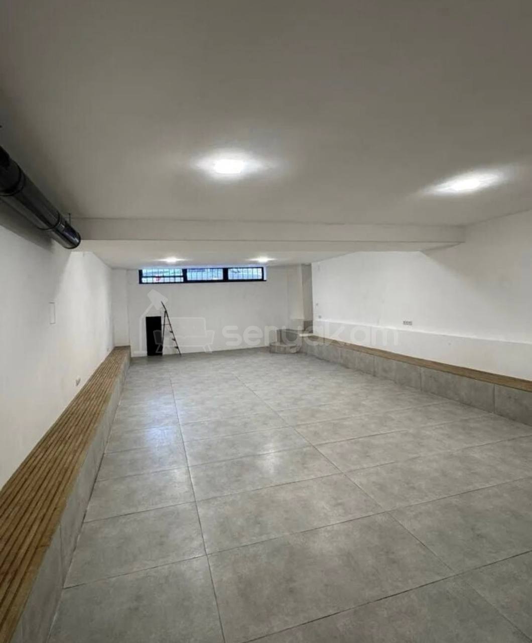 Օֆիսային Տարածք, 90քմ