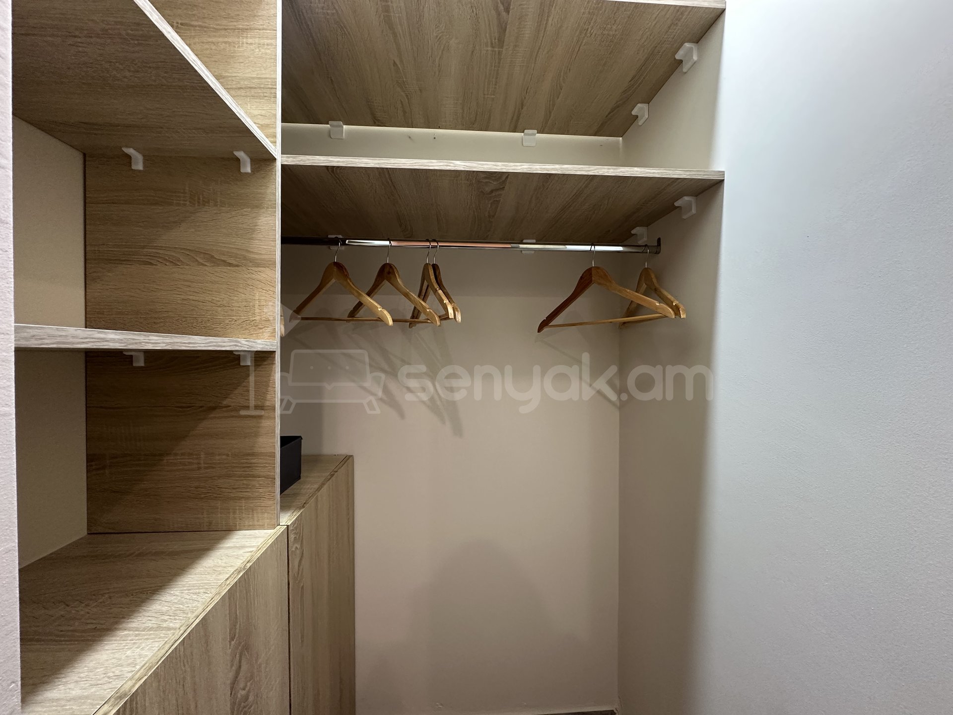 3 Սենյականոց Բնակարան, 71քմ, 12/13 հարկ, Դիզայներական Վերանորոգված