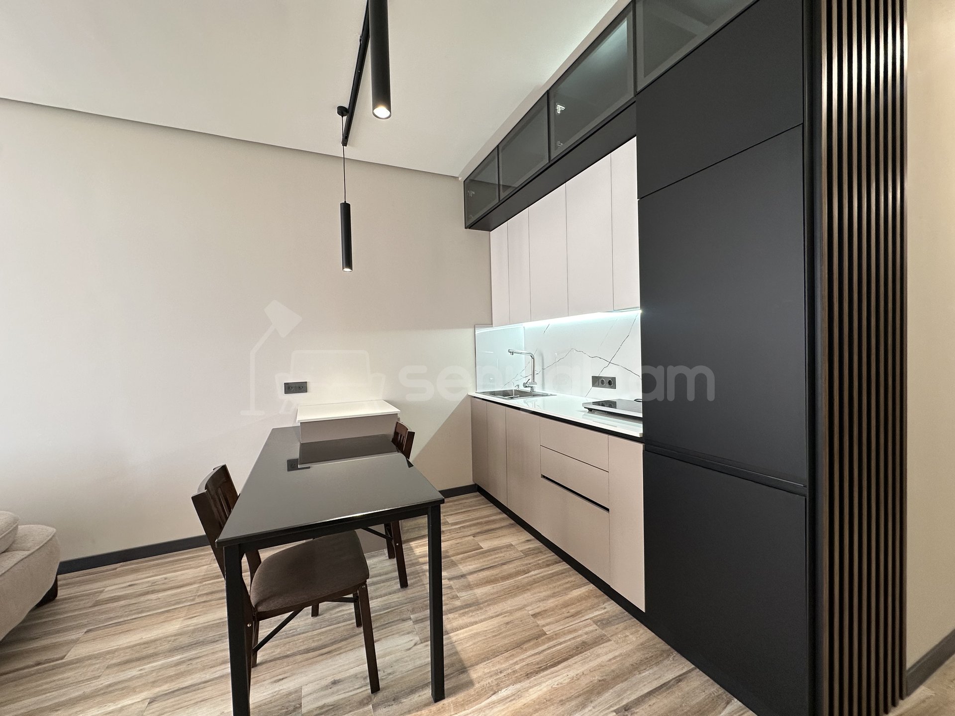 3 Սենյականոց Բնակարան Նորակառույցում, 71քմ, 12/14 հարկ, Դիզայներական Վերանորոգված