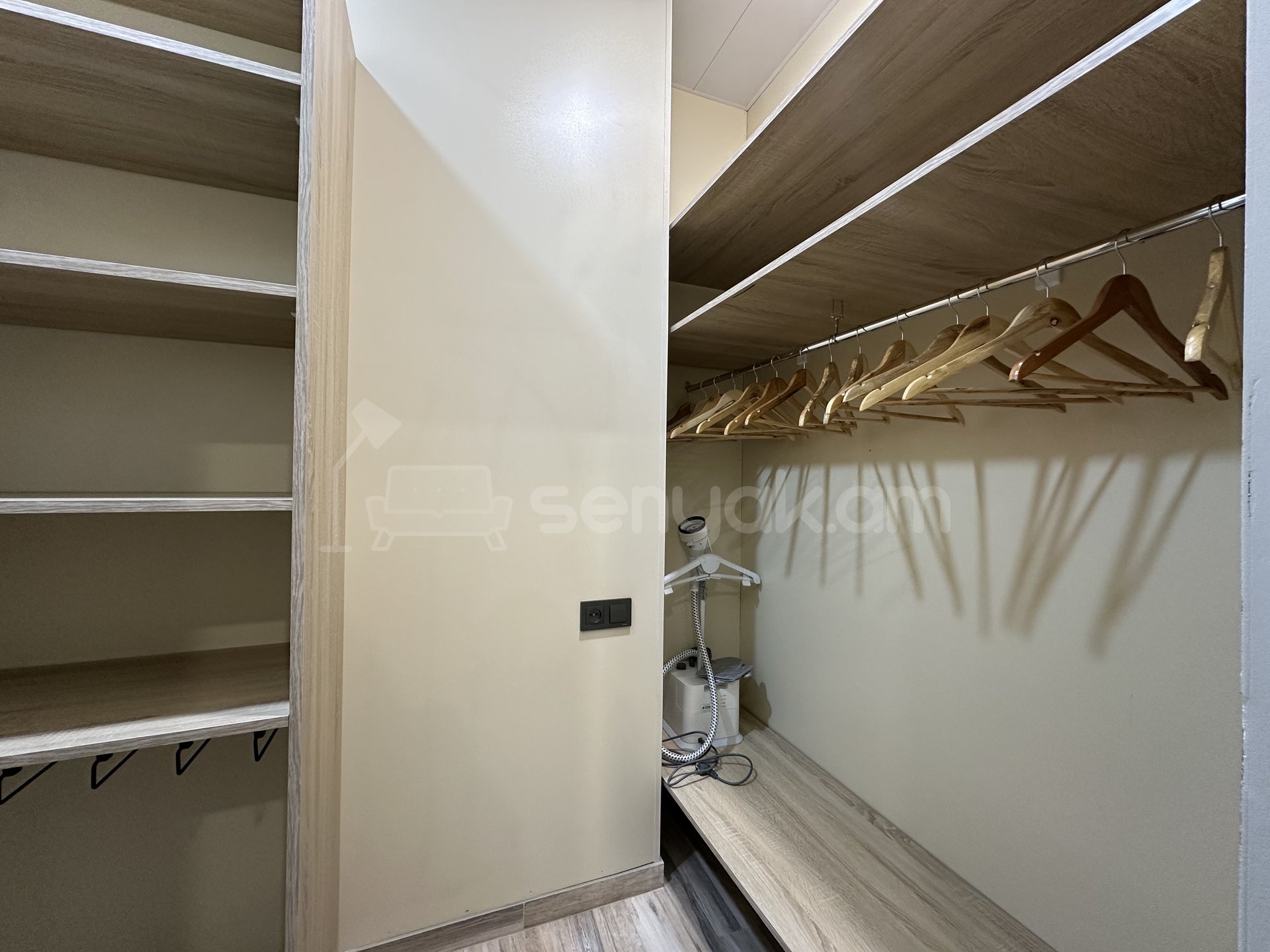 3 Սենյականոց Բնակարան Նորակառույցում, 71քմ, 12/14 հարկ, Դիզայներական Վերանորոգված