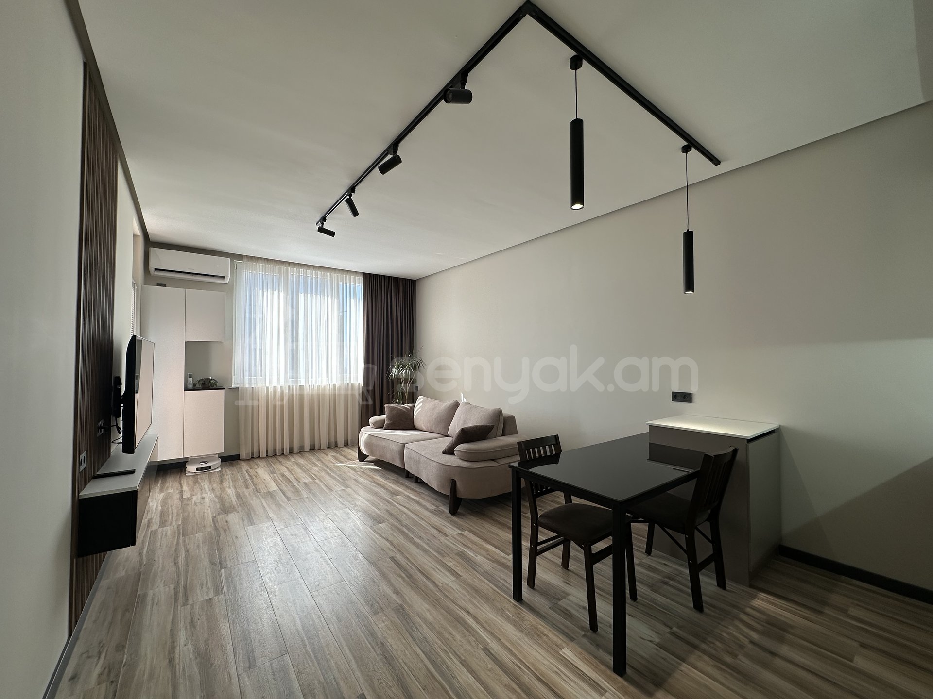 3 Սենյականոց Բնակարան Նորակառույցում, 71քմ, 12/14 հարկ, Դիզայներական Վերանորոգված