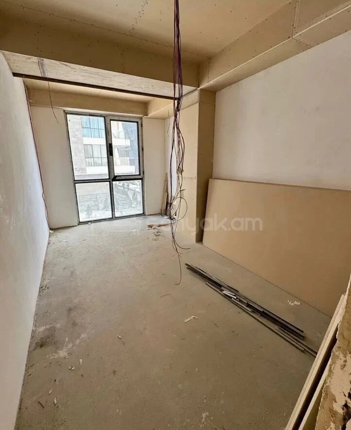 4 Սենյականոց Բնակարան Նորակառույցում, 150քմ, 2/18 հարկ, Զրոյական Վիճակում