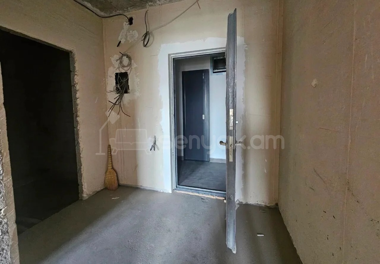 2 Սենյականոց Բնակարան Նորակառույցում, 50քմ, 3/15 հարկ, Զրոյական Վիճակում