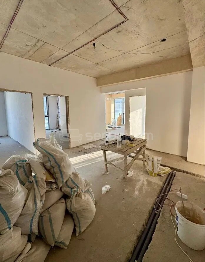 4 Սենյականոց Բնակարան Նորակառույցում, 150քմ, 2/18 հարկ, Զրոյական Վիճակում