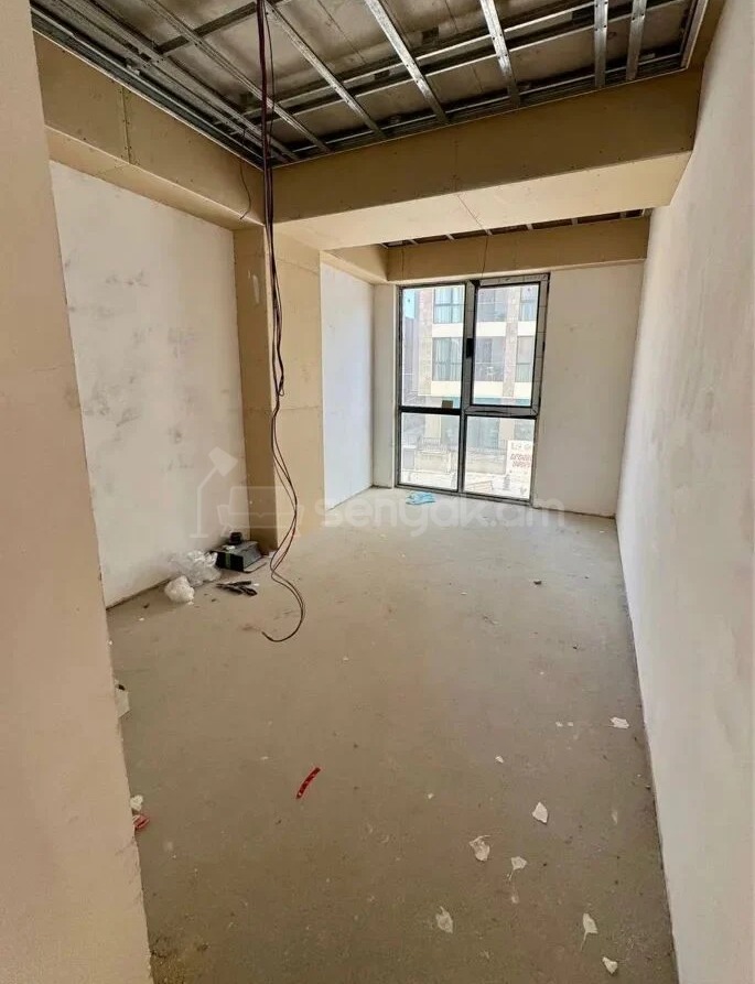 4 Սենյականոց Բնակարան Նորակառույցում, 150քմ, 2/18 հարկ, Զրոյական Վիճակում