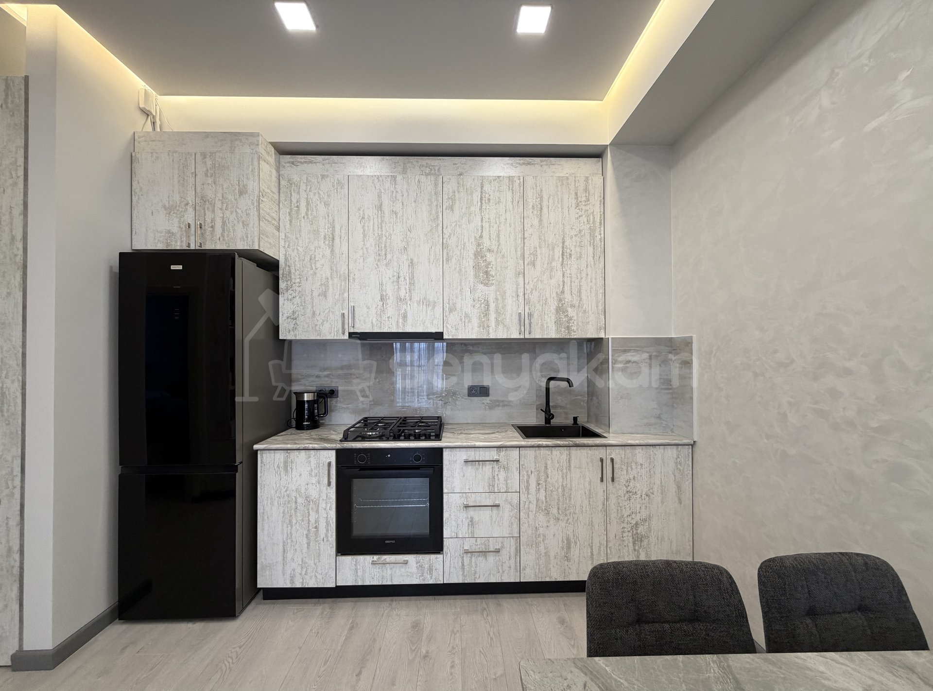 2 Սենյականոց Բնակարան Նորակառույցում, 60քմ, 14/18 հարկ, Դիզայներական Վերանորոգված, Կահավորված, Արևկող