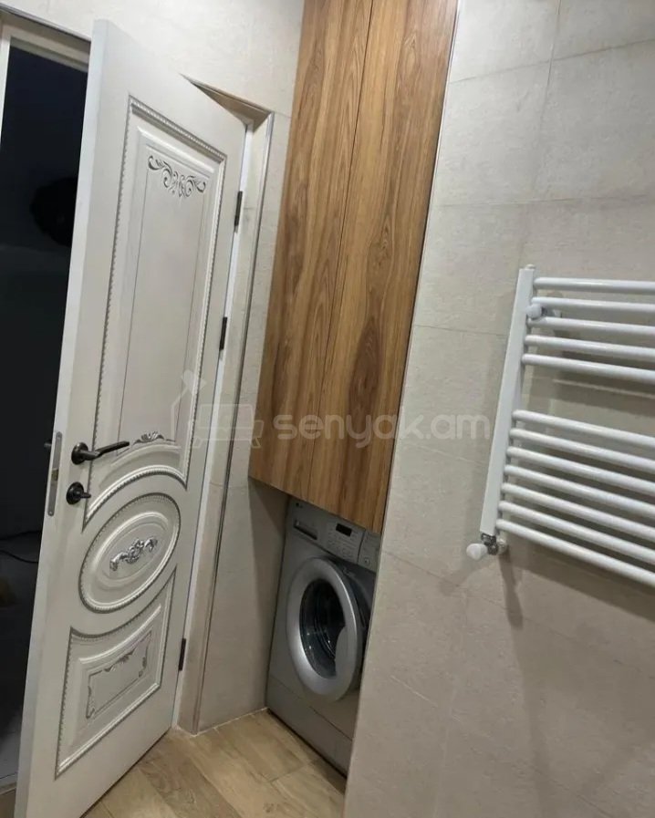 2 Սենյականոց Բնակարան Նորակառույցում, 62քմ, 2/5 հարկ, Դիզայներական Վերանորոգված, Կահավորված