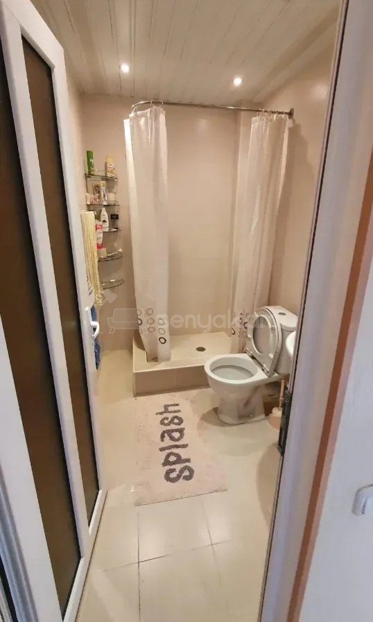 2 Սենյականոց Բնակարան Քարե Շենքում, 57քմ, 3/5 հարկ, Կապիտալ Վերանորոգված, Կահավորված