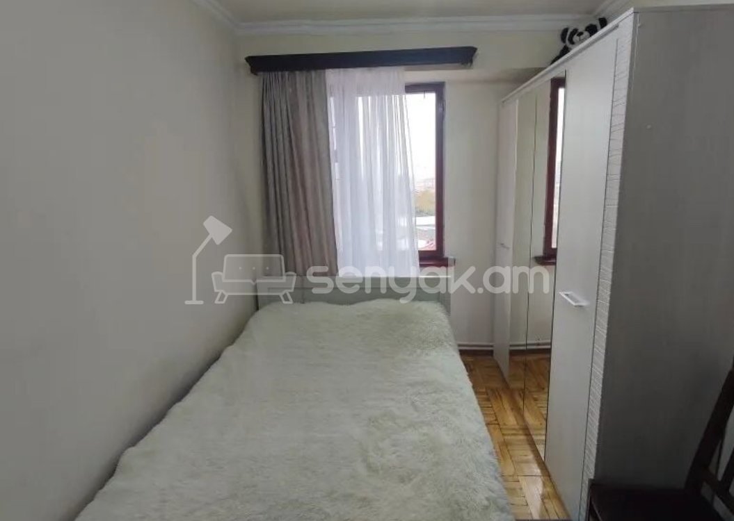 4 Սենյականոց Բնակարան, 90քմ, 6/9 հարկ, Նորմալ Վիճակում