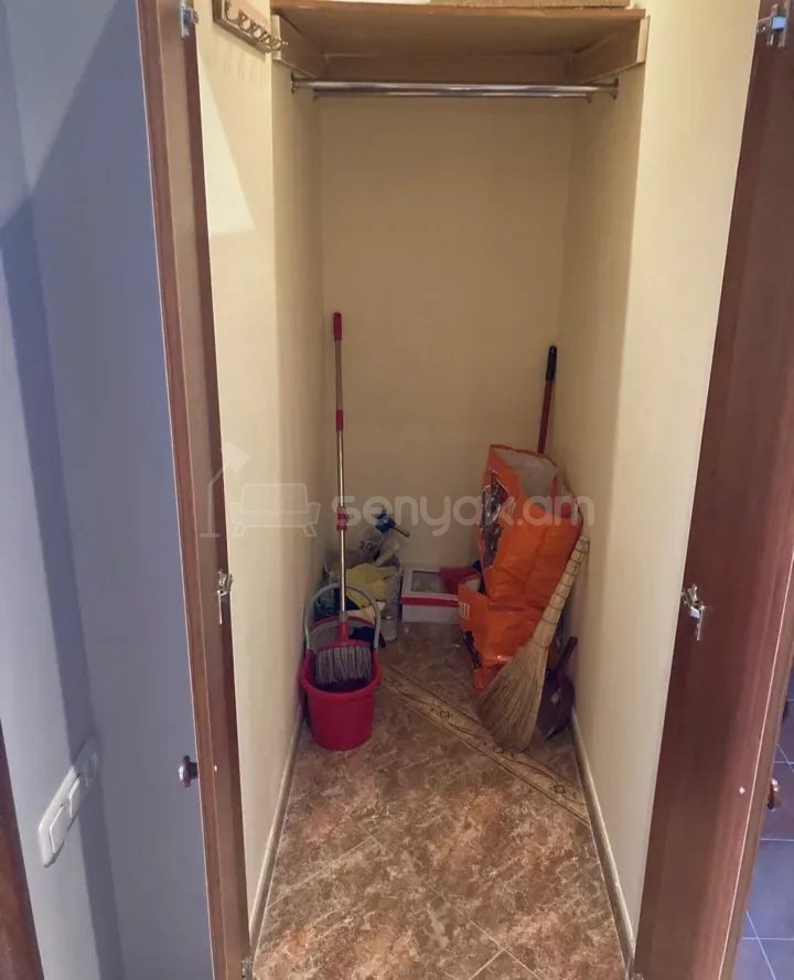 2 Սենյականոց Բնակարան, 55քմ, 2/4 հարկ, Կապիտալ Վերանորոգված, Կահավորված