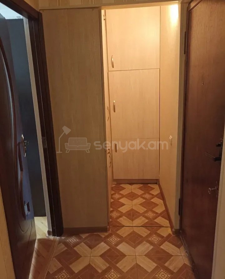 2 Սենյականոց Բնակարան, 51քմ, 4/5 հարկ, Կապիտալ Վերանորոգված, Կահավորված