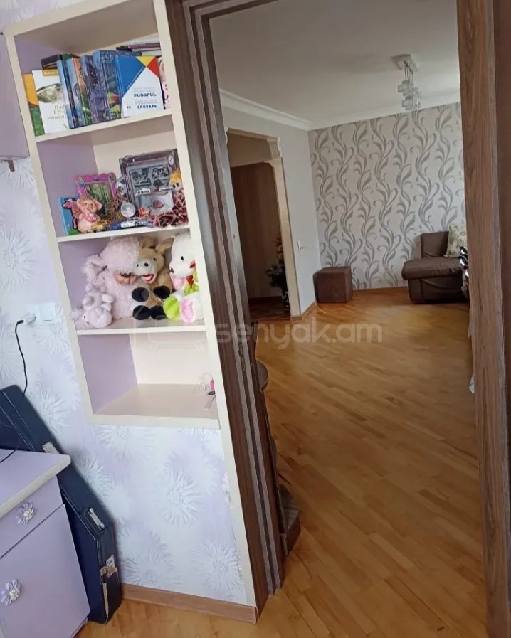 2 Սենյականոց Բնակարան, 51քմ, 4/5 հարկ, Կապիտալ Վերանորոգված, Կահավորված