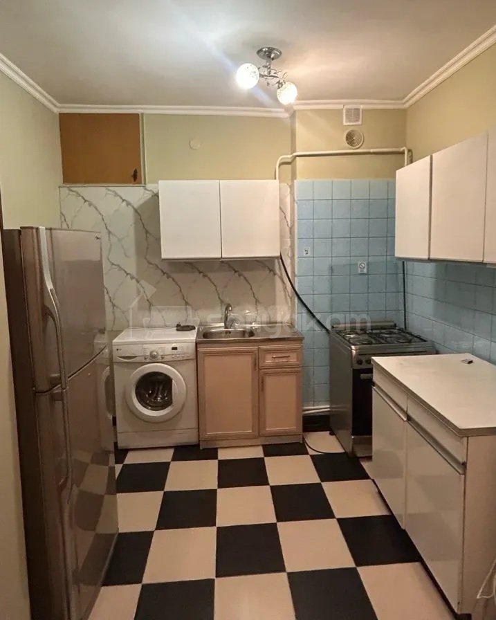 2 Սենյականոց Բնակարան Քարե Շենքում, 56քմ, 3/5 հարկ, Կոսմետիկ Վերանորոգված, Կահավորված