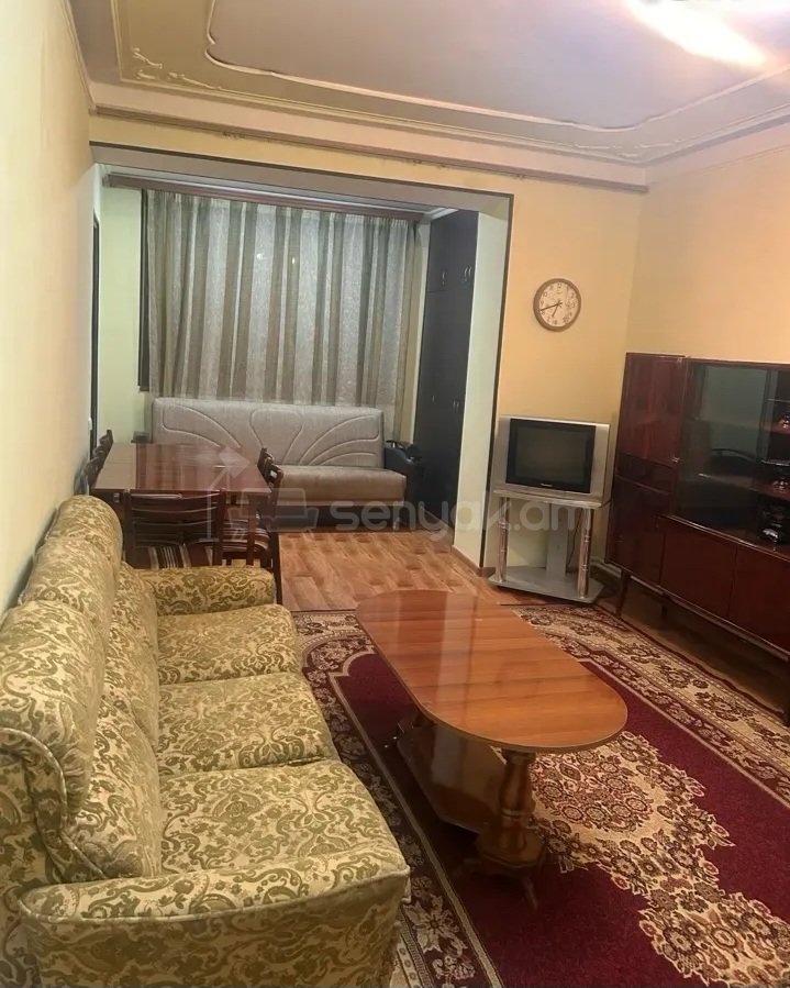 2 Սենյականոց Բնակարան Քարե Շենքում, 56քմ, 3/5 հարկ, Կոսմետիկ Վերանորոգված, Կահավորված