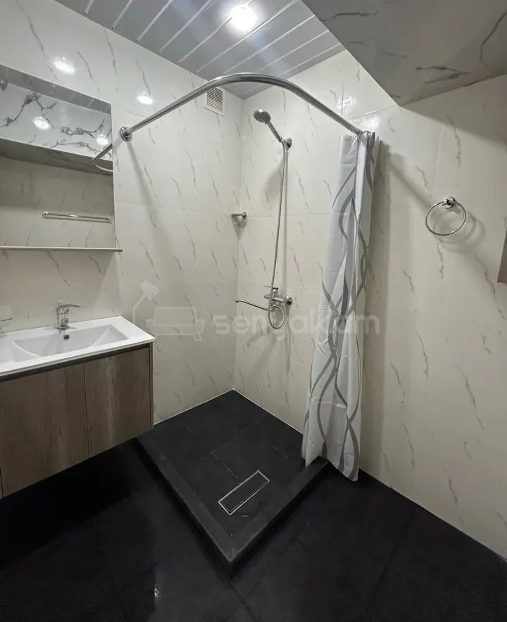 2 Սենյականոց Բնակարան Քարե Շենքում, 56քմ, 3/5 հարկ, Կոսմետիկ Վերանորոգված, Կահավորված