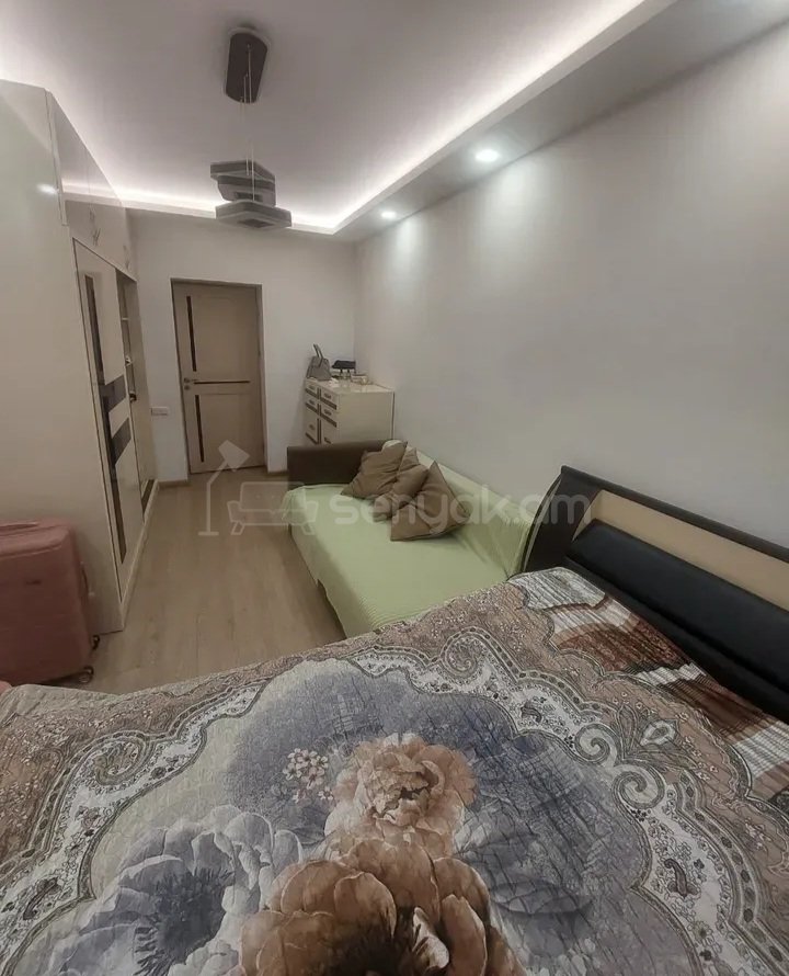 2 Սենյականոց Բնակարան Քարե Շենքում, 62քմ, 1/5 հարկ, Կապիտալ Վերանորոգված, Կահավորված