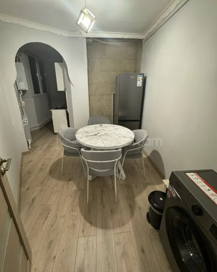 1 Սենյականոց Բնակարան, 38քմ, 12/12 հարկ, Կոսմետիկ Վերանորոգված, Կահավորված