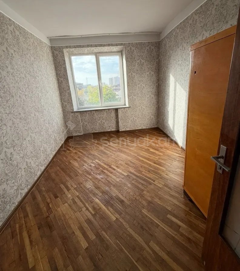 2 Սենյականոց Բնակարան Քարե Շենքում, 61քմ, 4/5 հարկ, Կապիտալ Վերանորոգված, Մասամբ Կահավորված