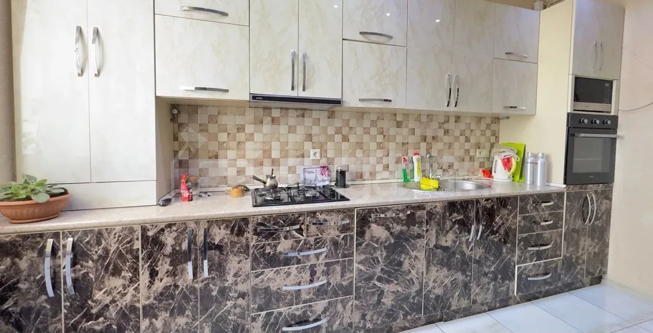 4 Սենյականոց Բնակարան Նորակառույց Քարե Շենքում, 118քմ, 4/4 հարկ, Կապիտալ Վերանորոգված, Կահավորված