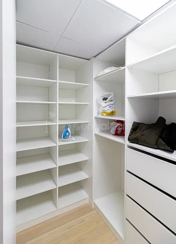 2 Սենյականոց Բնակարան Նորակառույցում, 60քմ, 10/15 հարկ, Դիզայներական Վերանորոգված, Կահավորված, Արևկող