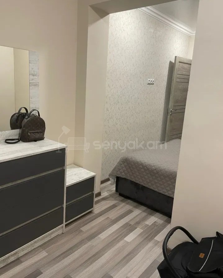 2 Սենյականոց Բնակարան, 54քմ, 6/9 հարկ, Կապիտալ Վերանորոգված, Կահավորված, Արևկող