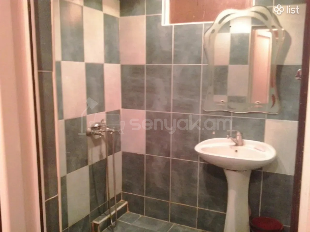 2 Սենյականոց Բնակարան, 56քմ, 3/5 հարկ, Կապիտալ Վերանորոգված, Կահավորված, Արևկող