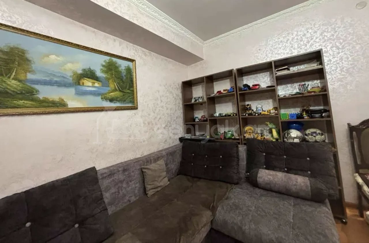 2 Սենյականոց Բնակարան, 56քմ, 3/9 հարկ, Կապիտալ Վերանորոգված, Կահավորված, Արևկող