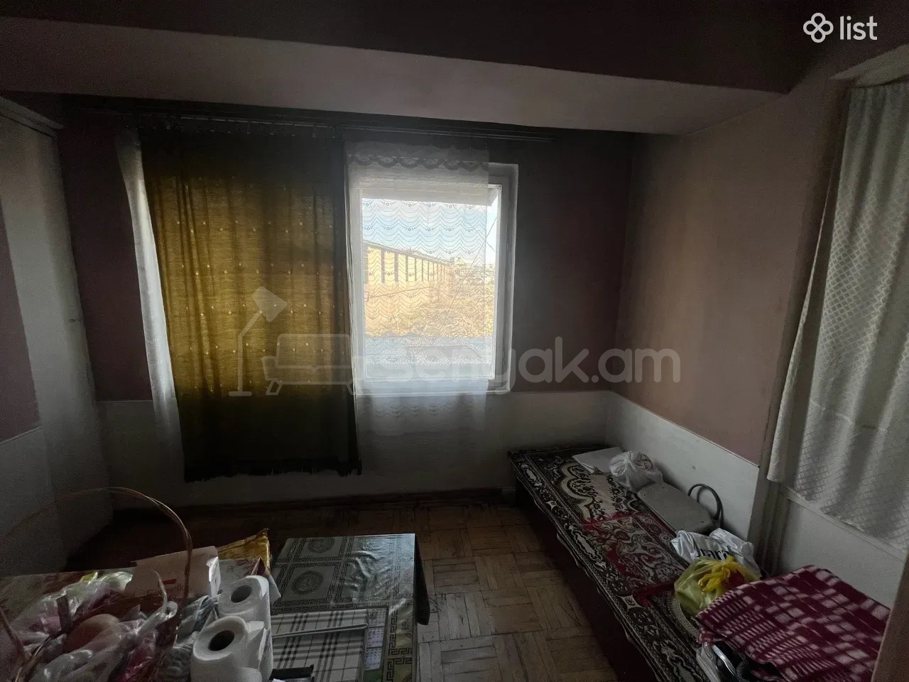 3 Սենյականոց Բնակարան Քարե Շենքում, 77քմ, 4/9 հարկ, Նորմալ Վիճակում, Կահավորված