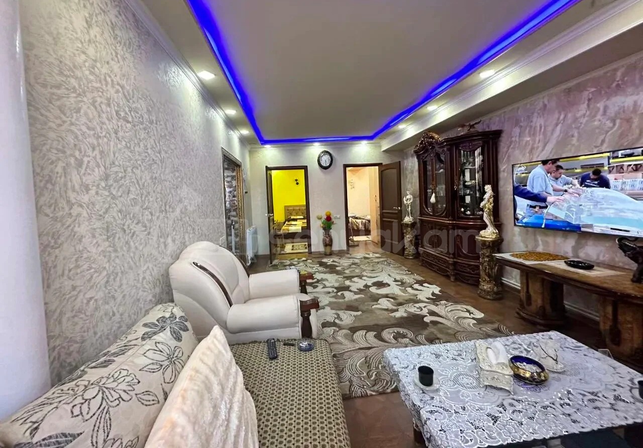 3 Սենյականոց Բնակարան, 60քմ, 3/9 հարկ, Կապիտալ Վերանորոգված