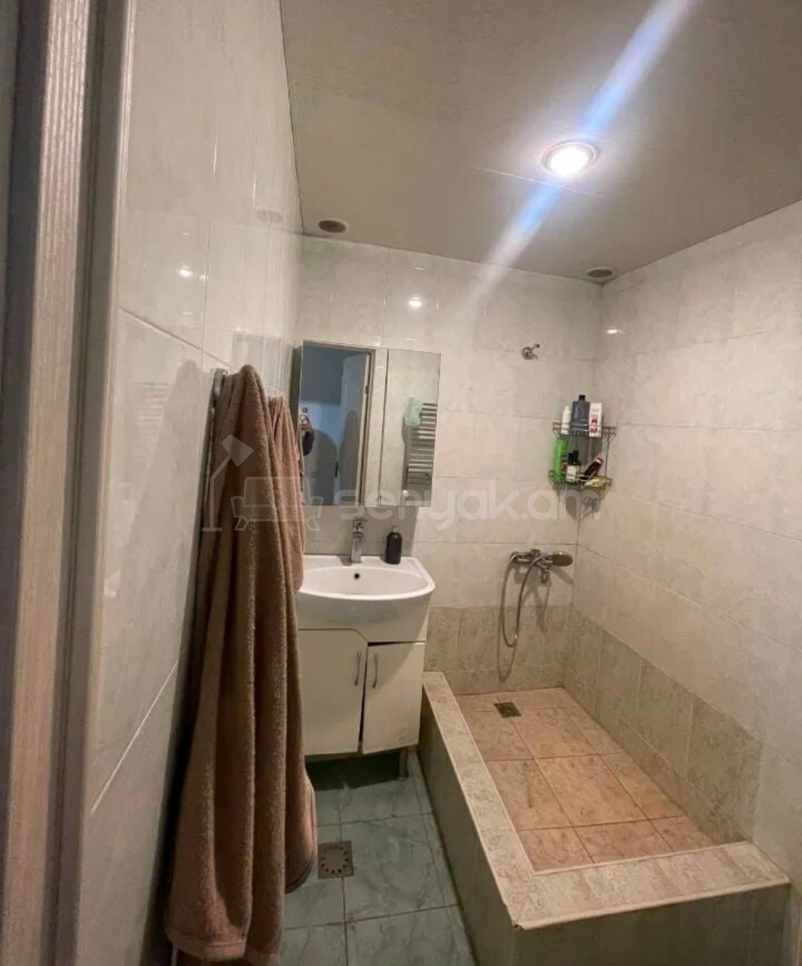 3 Սենյականոց Բնակարան, 65քմ, 8/9 հարկ, Կապիտալ Վերանորոգված, Կահավորված