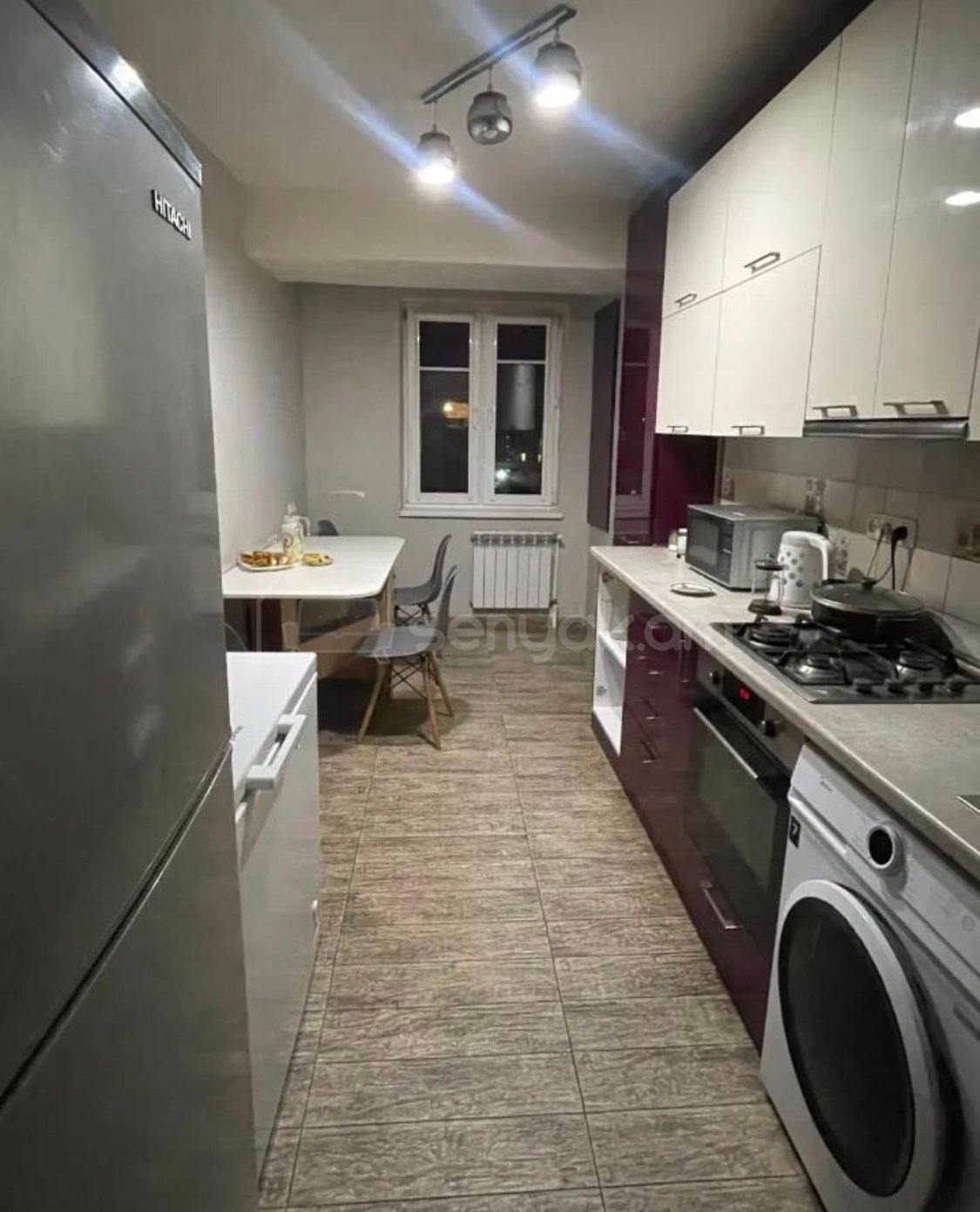 3 Սենյականոց Բնակարան, 65քմ, 8/9 հարկ, Կապիտալ Վերանորոգված, Կահավորված