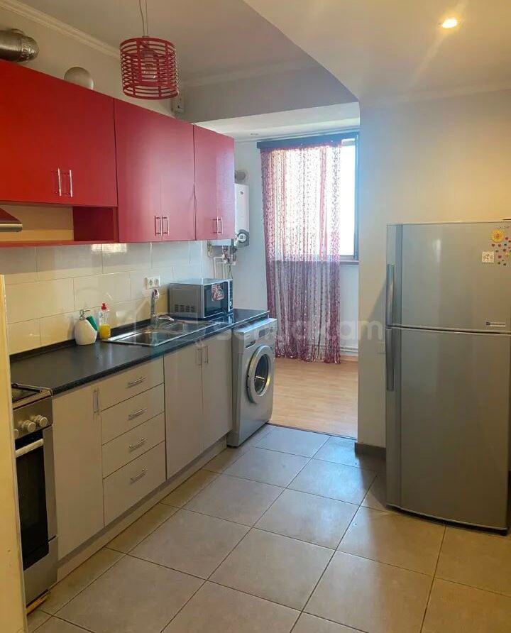 2 Սենյականոց Բնակարան, 65քմ, 8/14 հարկ, Նորմալ Վիճակում