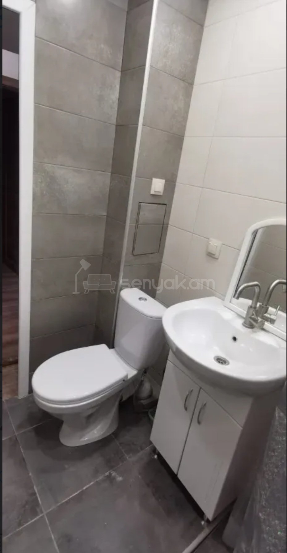 2 Սենյականոց Բնակարան, 45քմ, 7/9 հարկ, Դիզայներական Վերանորոգված, Կահավորված, Արևկող